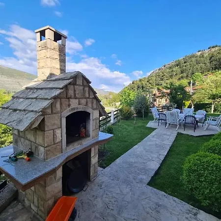 Milovic Apartamento *